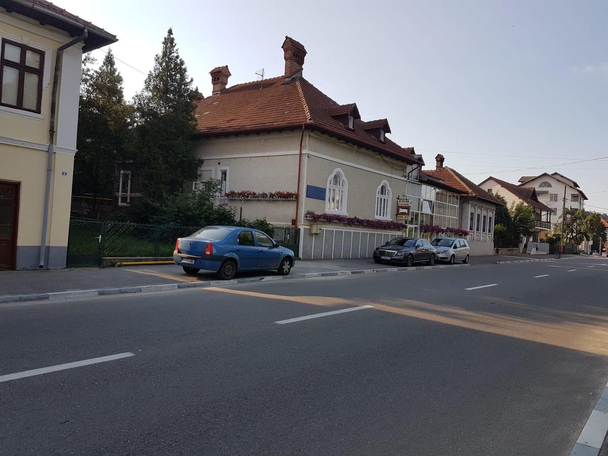 Pensiunea Geostar 2 Curtea De Arges Exterior photo